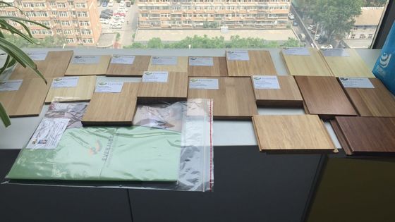 천연 탄화 된 마무리 및 100% 순수한 대나무로 된 실내 단단한 대나무 바닥