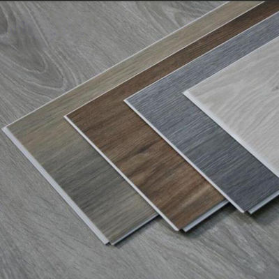 물 막기 Herringbone 바위 목재 Herringbone Chevron Spc 바닥 현대 디자인