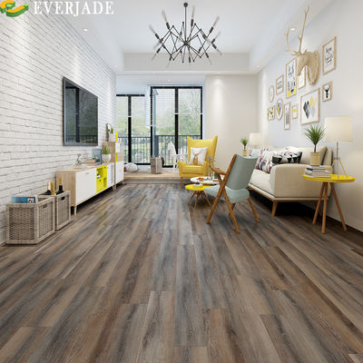 물 막기 Herringbone 바위 목재 Herringbone Chevron Spc 바닥 현대 디자인