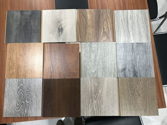 8mm Wood Grain Effect 유독성 라미네이트 판지 바닥