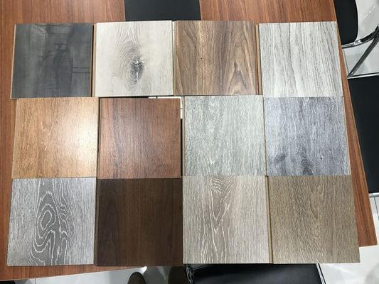 OEM 실내 MDF HDF AC3 AC4 목재 곡물 디자인으로 목재 바닥