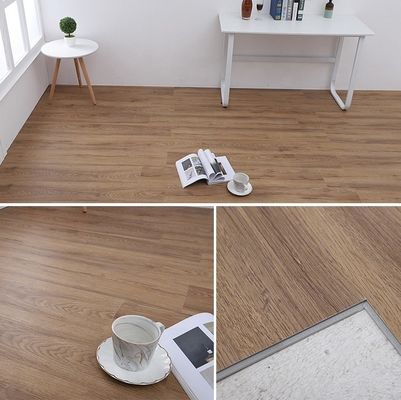 SPC 라미네이트 바닥 방수 반 슬리프 7' x 48' 180x1220mm 가정 장식