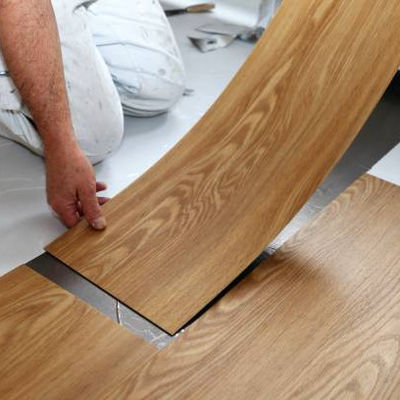 CE 인증 100% 방수 바닥 비닐/PVC/Lvt 바닥 LVT 플랜크 Eir 표면 100% 처녀 안 슬리프