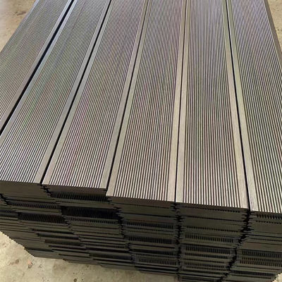 커스터마이즈 된 색상 수직 압축 탄화 된 스트랜드 직물 야외용 Bambu Decking