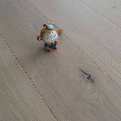 유로피안 디자인을 위한 미세 결정 석재 비닐 실내 고체 목재