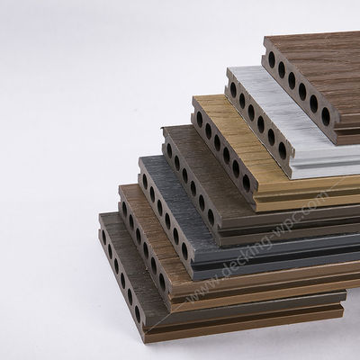 고체 25*145mm PVC 복합 GranuL 플라스틱 액세서리 50% 목재 복합 바닥
