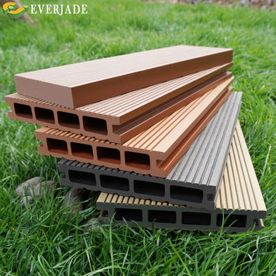 고체 25*145mm PVC 복합 GranuL 플라스틱 액세서리 50% 목재 복합 바닥