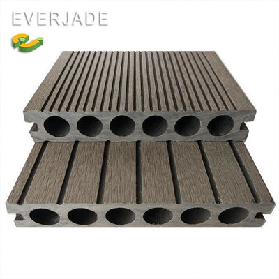 Everjade Cool Temp Piso Y Muro Deseing B 1 PVC 데킹과 함께 야외 공간